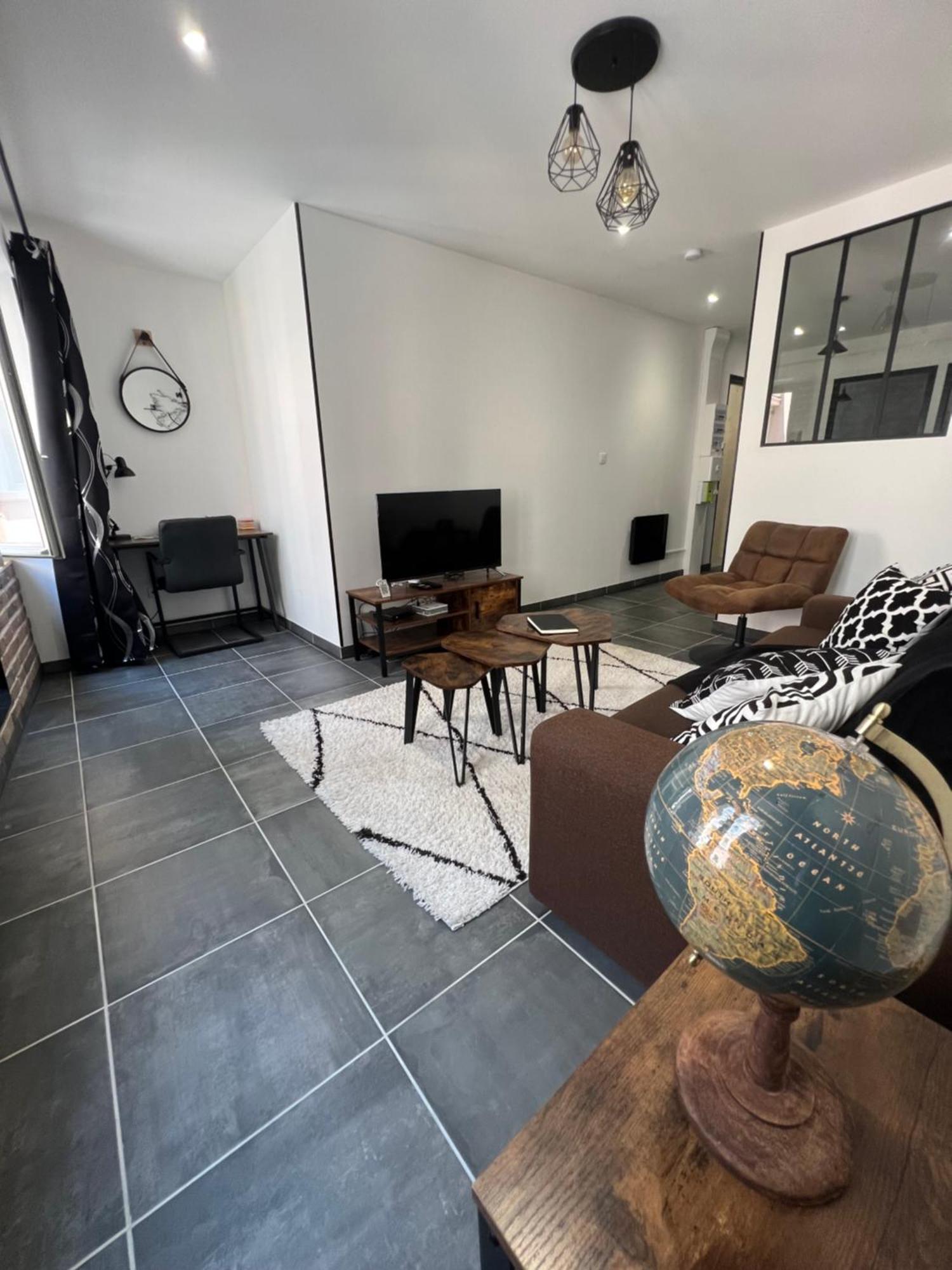 L'Atelier Apartment Crest Ngoại thất bức ảnh